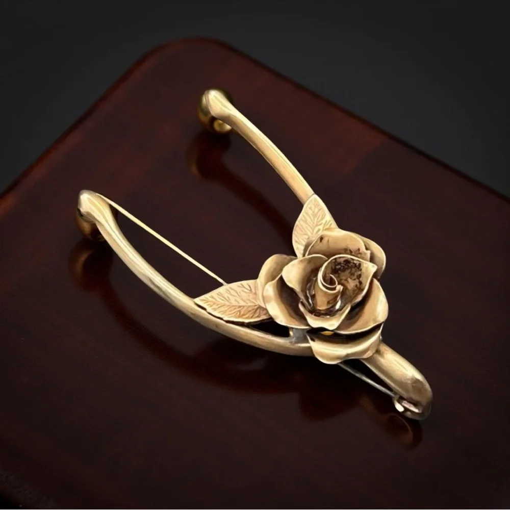 Vintage 1940s Gold Gilded Brass Wishbone Rose Brooch Pin